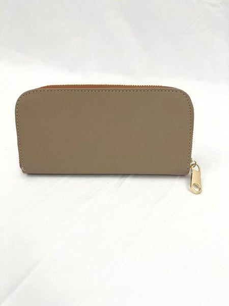 Artisanal leather wallet
