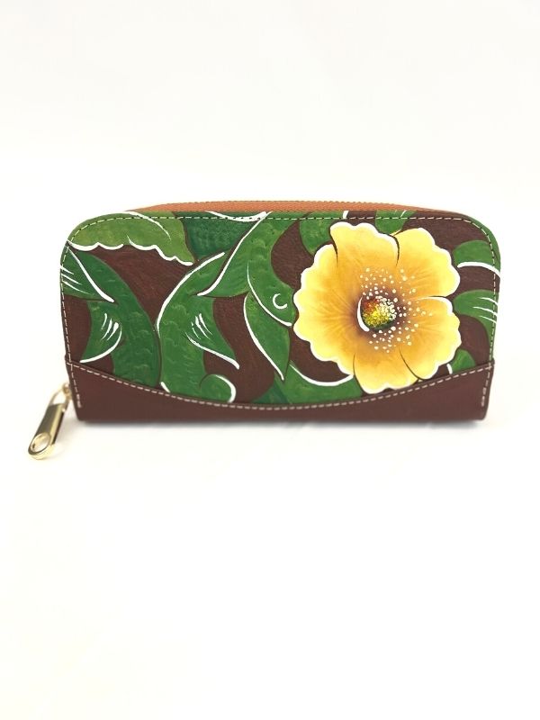 Artisanal leather wallet yellow flower