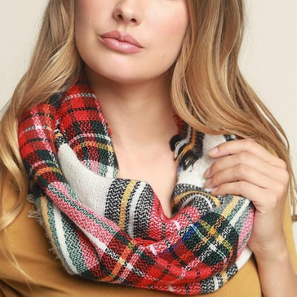 Comfy and warm Infinity Scarf